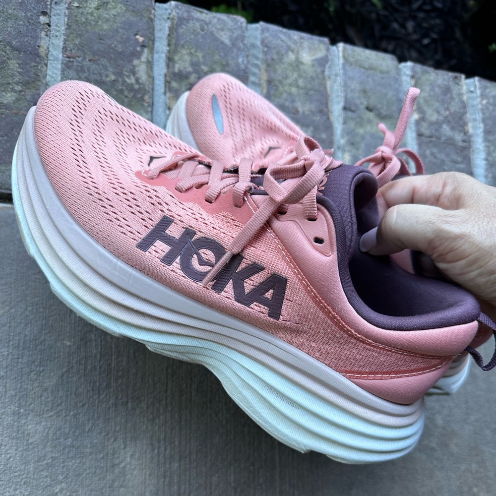 Hoka Bondi 8. Size 7.5
